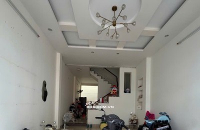 Bán Đất Tặng Nhà 3Tầng, 70m2 đường Trường Chinh Ngay Khu VIP Bàu Cát, Tân Bình. Nhỉnh 7 Tỷ .